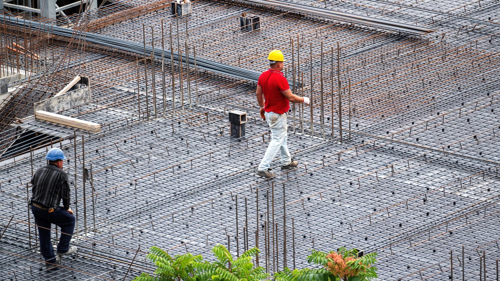 Compatibilização de projetos em BIM com integração entre estrutura e instalações prediais.